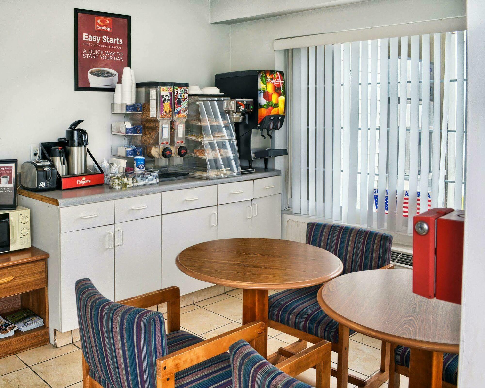 Econo Lodge Ruther Glen Kültér fotó