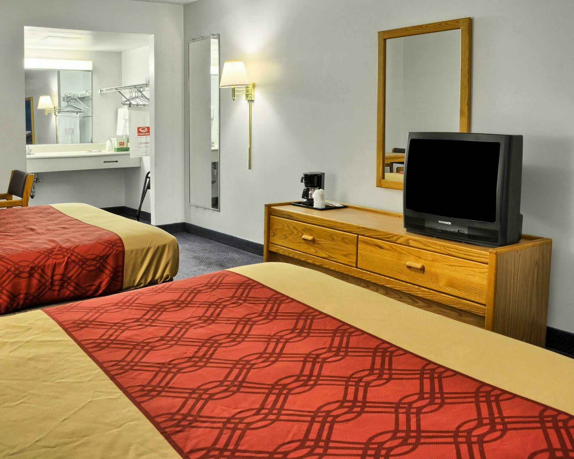 Econo Lodge Ruther Glen Kültér fotó